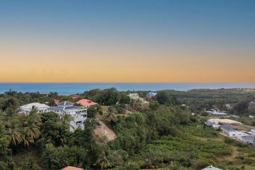 Spacieuse Villa Corossol Avec Piscine Et Jeux Exterieurs Le Gosier  0*, Le Gosier (Grande-Terre) Guadeloupe