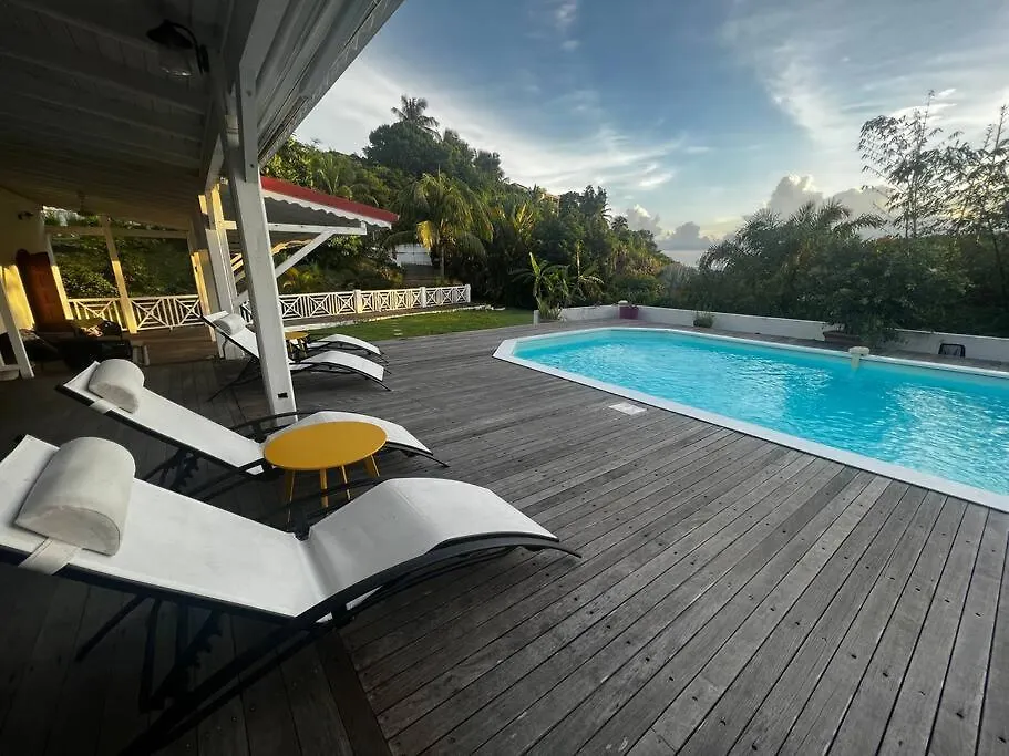 Spacieuse Villa Corossol Avec Piscine Et Jeux Exterieurs Le Gosier  Guadeloupe