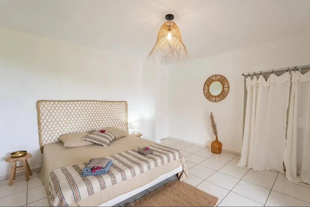 Spacieuse Villa Corossol Avec Piscine Et Jeux Exterieurs Le Gosier  Guadeloupe