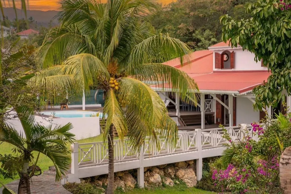 Spacieuse Villa Corossol Avec Piscine Et Jeux Exterieurs Le Gosier  0*, Le Gosier (Grande-Terre)